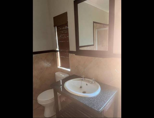2 BEDROOM PROPERTY TO RENT IN FARRAR PARK